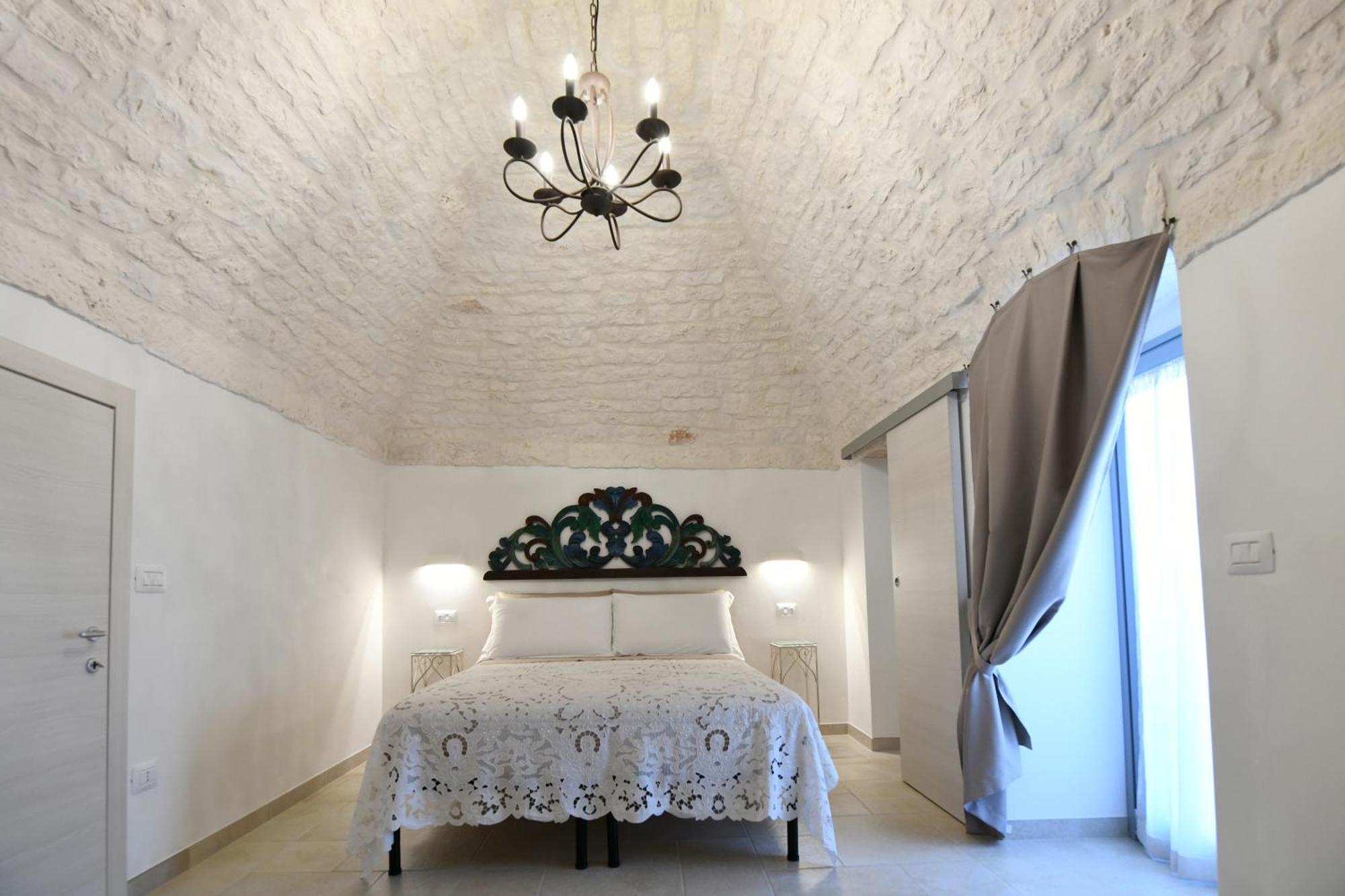 La Scala Del Borgo Apartment Чистернино Екстериор снимка