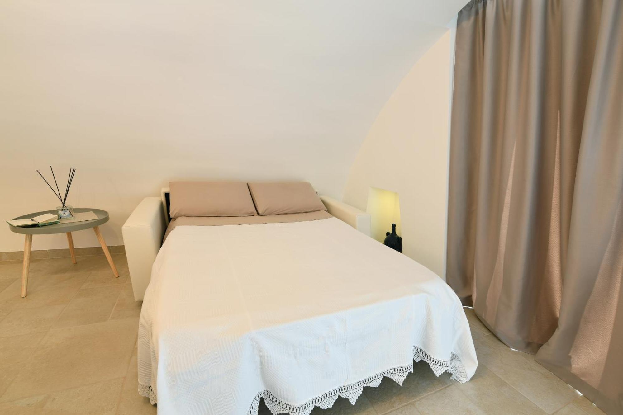 La Scala Del Borgo Apartment Чистернино Екстериор снимка